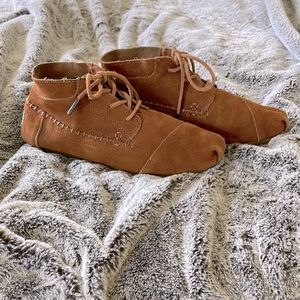 Toms Moccasin Suede Booties